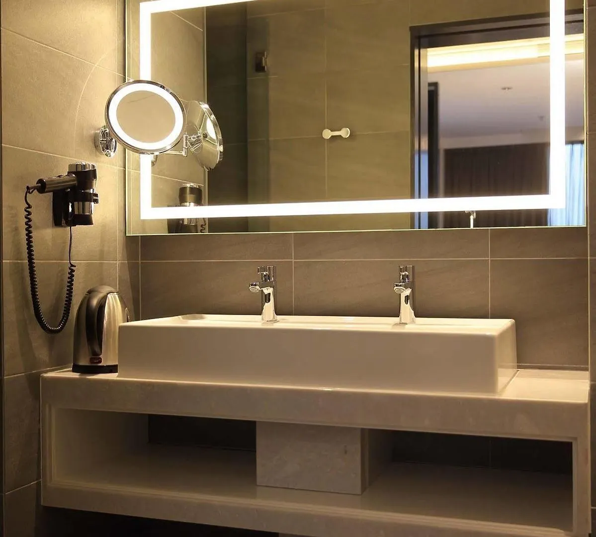 ****  The Perkin Hotel Hong Kong China